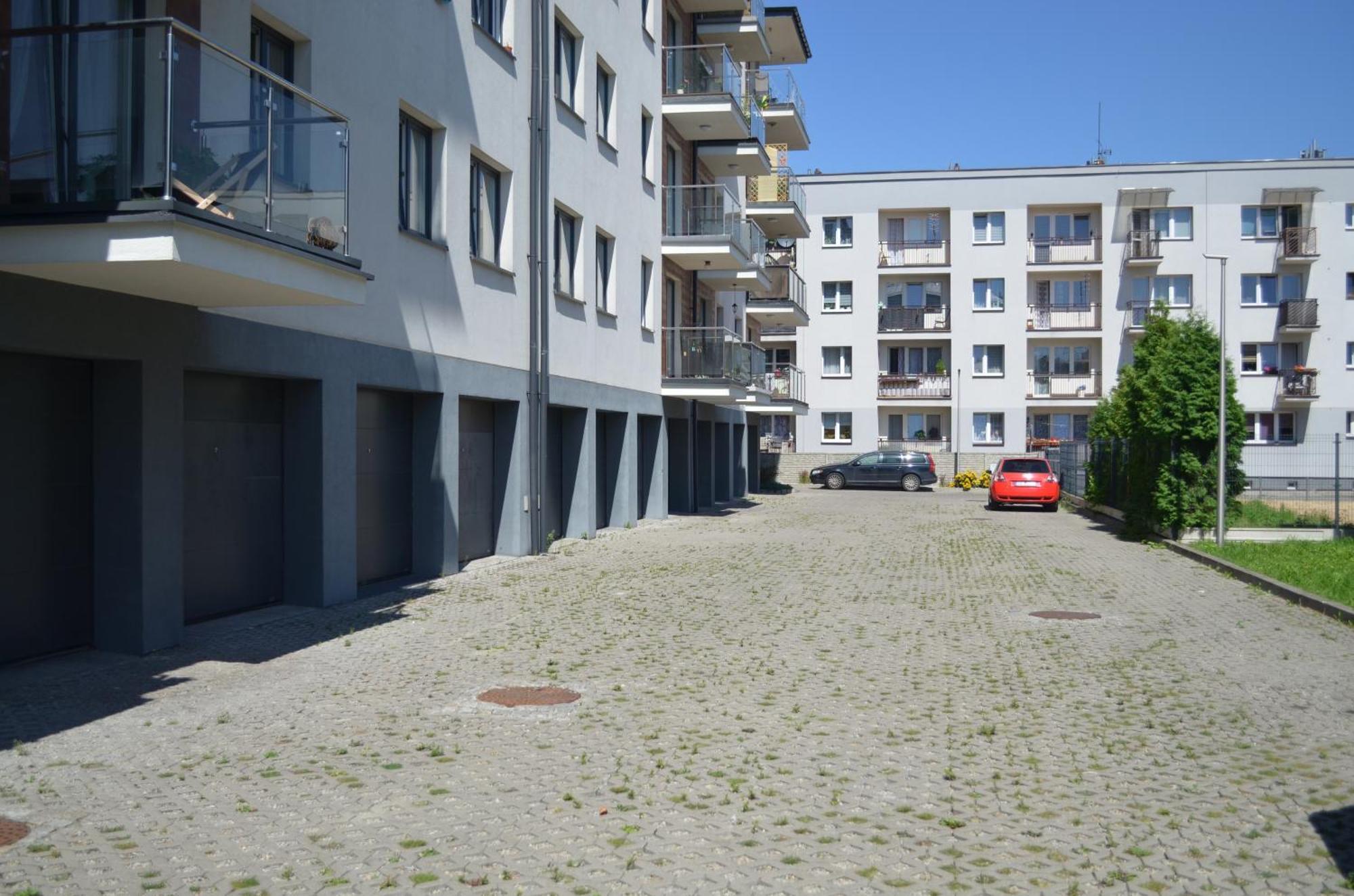 Apartment Sosnowiec City - Free Parking - Easy Check-In Екстериор снимка